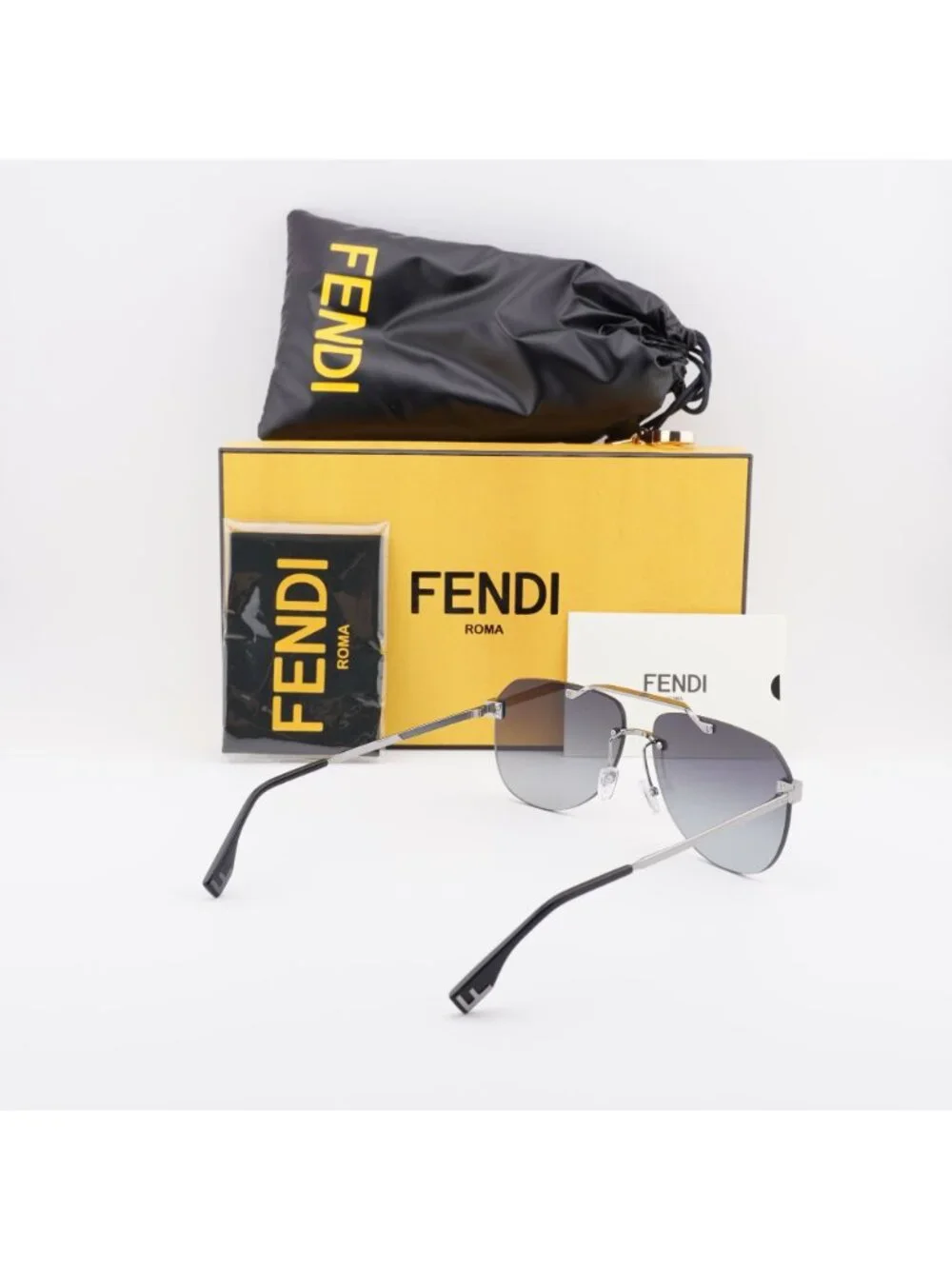 Fendi FE40115U 14B Aviator Sunglasses - Silver / Grey Gradient